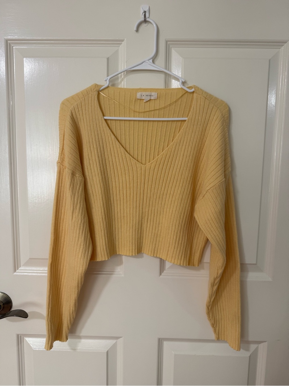 L.A. Hearts Ribbed V-Neck Cropped Sweater - Yellow